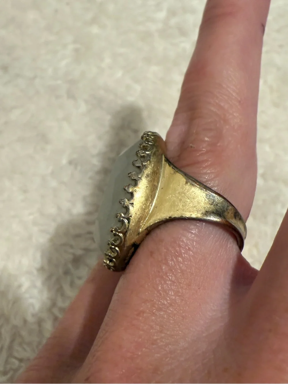 Elegant Gold-Trim Oval Cocktail Ring - Women's Jewelry